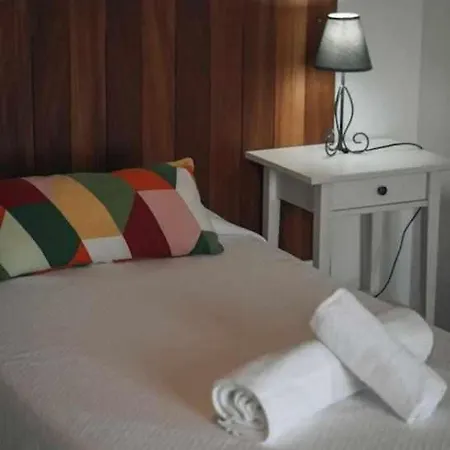 בית נופש Casas Do Forneiro O Horizonte T2