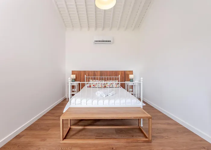 Casas Do Forneiro - T2 Nordeste (Azores)