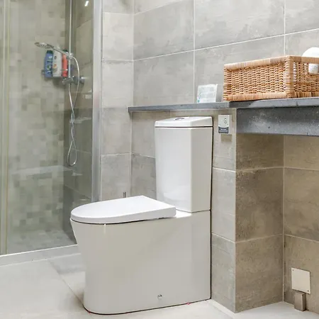 Casas Do Forneiro - T2 Nordeste (Azores)