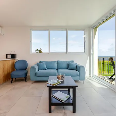 Casas Do Forneiro - T2 * Nordeste (Azores)