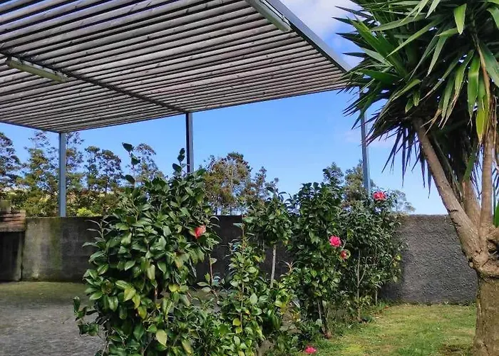 Casas Do Forneiro - T2 Casa de Férias Nordeste (Azores)