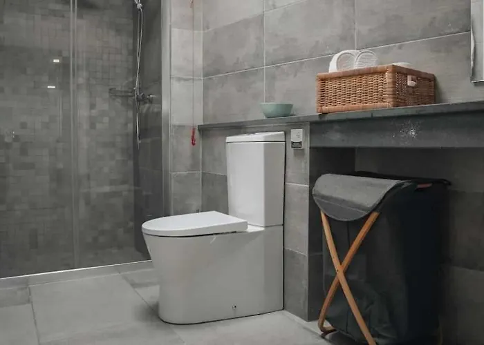 Casas Do Forneiro - T2 * Nordeste (Azores)