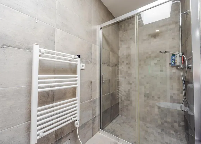 Casas Do Forneiro - T2 * Nordeste (Azores)